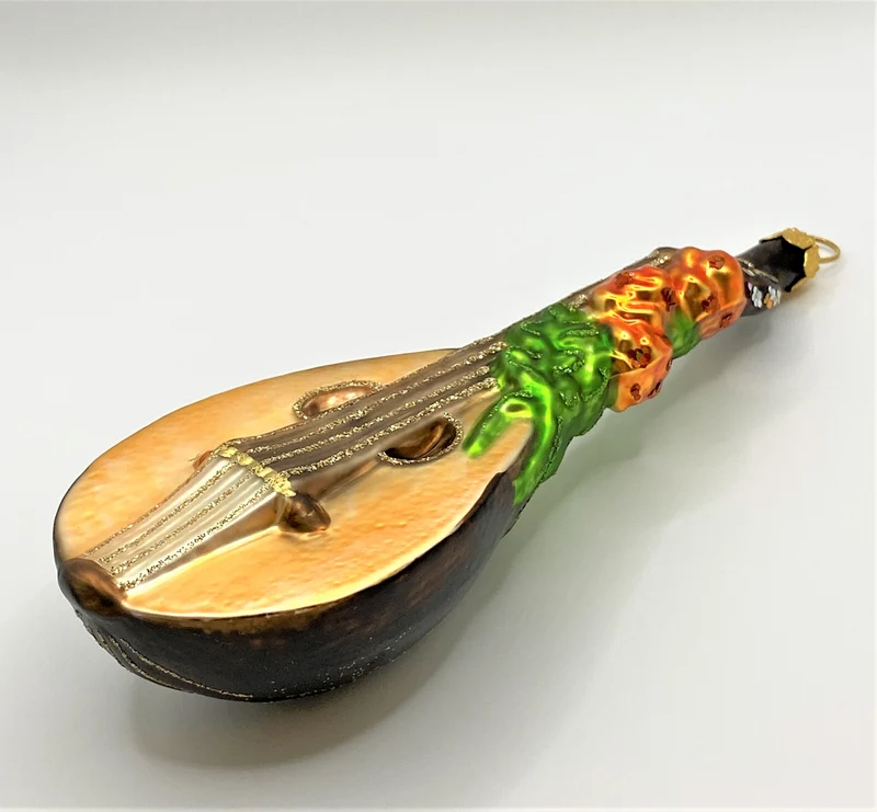 Mandoline mit Blumen geschmückt