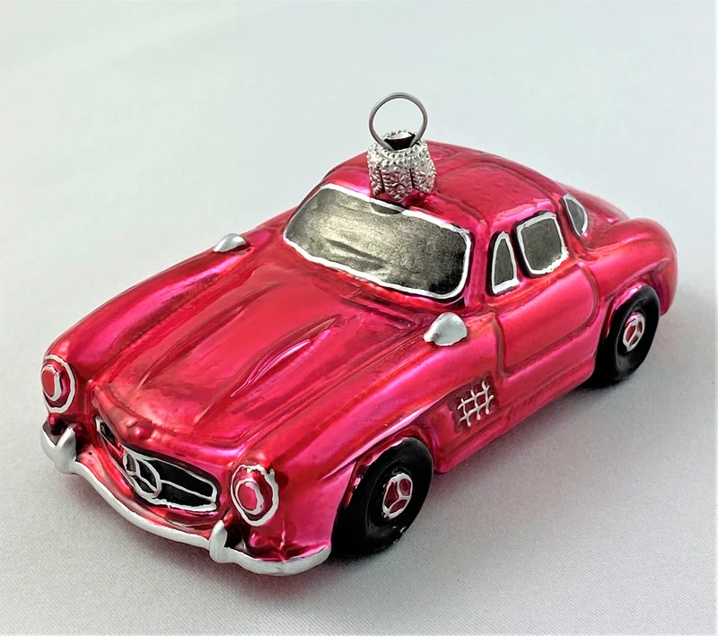 Rotes Mercedes Coupe