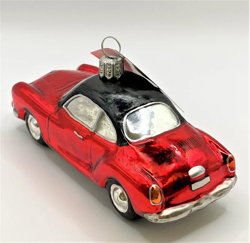 VW-Karmann Ghia rot