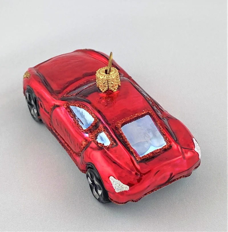 Kleiner roter Sportwagen
