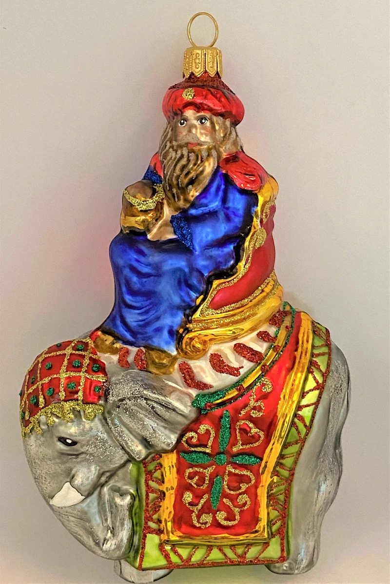 Heiliger König auf Elefant