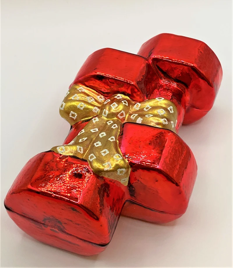 Hanteln mit Geschenkband, rot