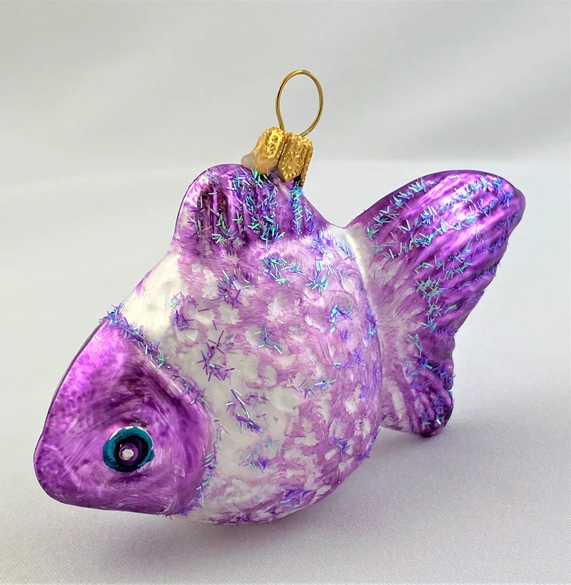 Herziger lila weisser Fisch