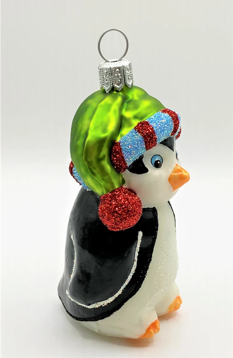 Pinguin mit lustiger Pudelmütze