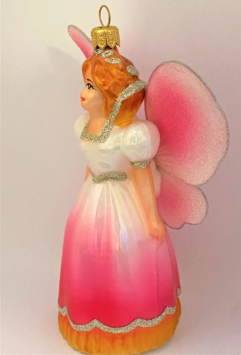 Feen-Prinzessin im rosa Kleid