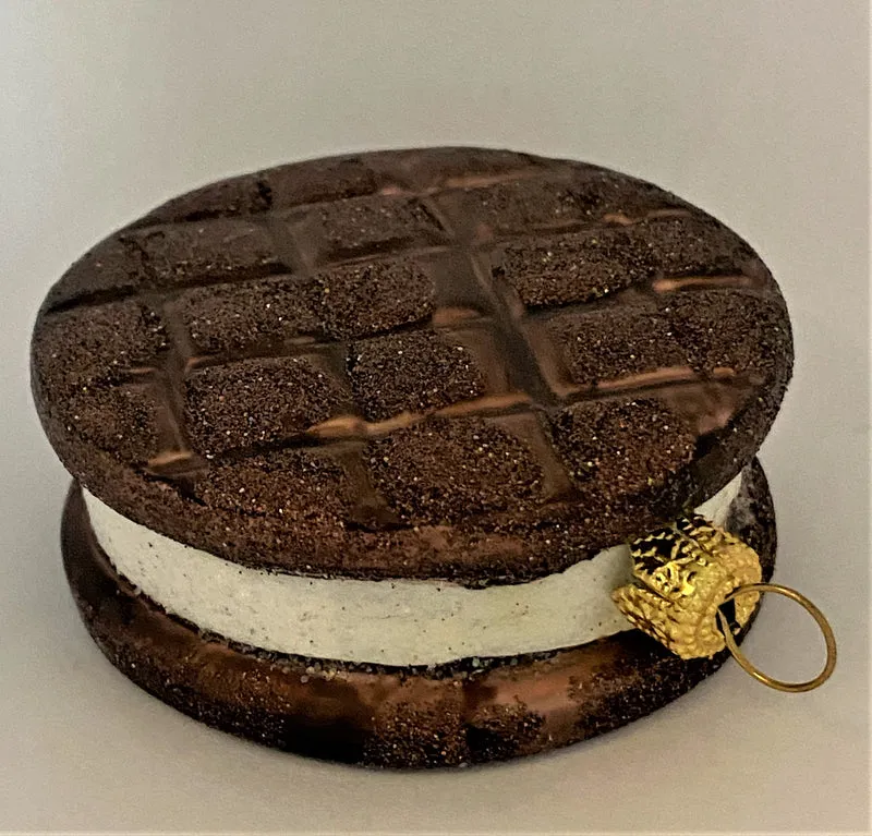 Schokoladen Waffel-Keks mit Vanille-Füllung, Oreos