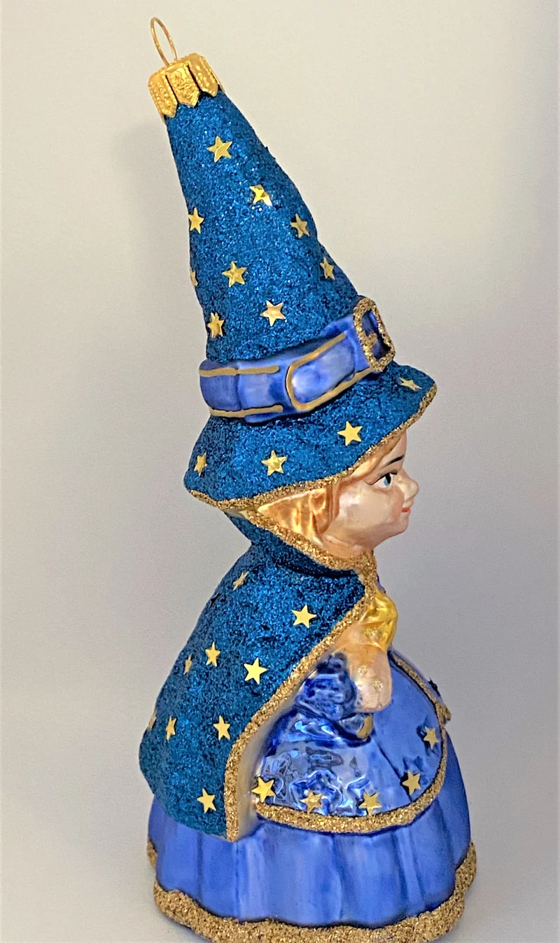 Süsse Zahnfee in blauem Gewand