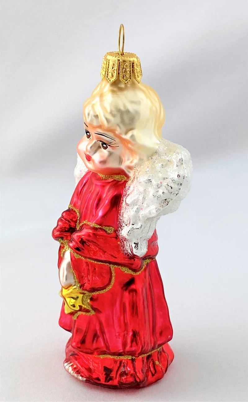 Engel mit Stern im roten Kleid