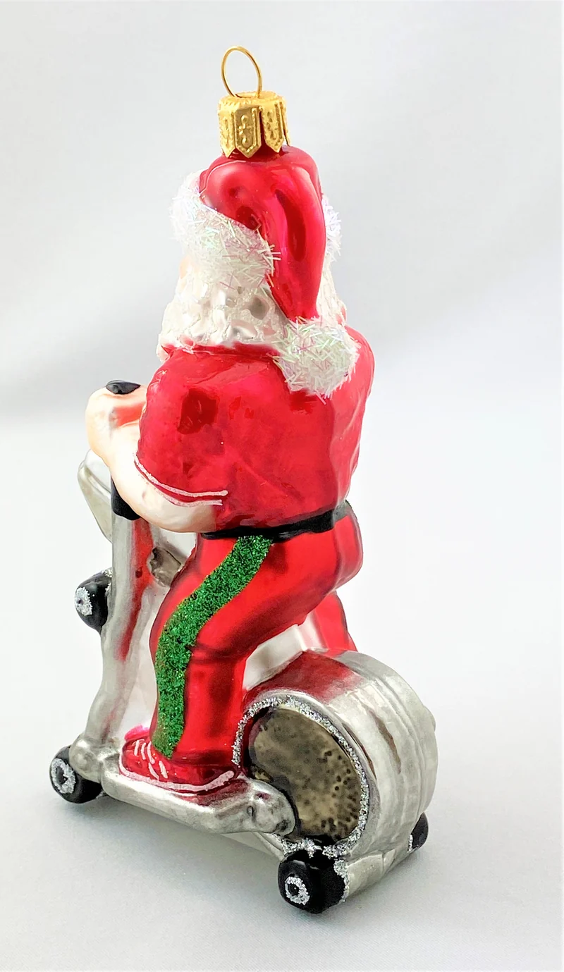Santa auf dem Hometrainer
