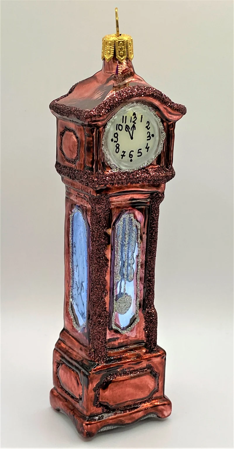 Dunkelbraune Kastenuhr