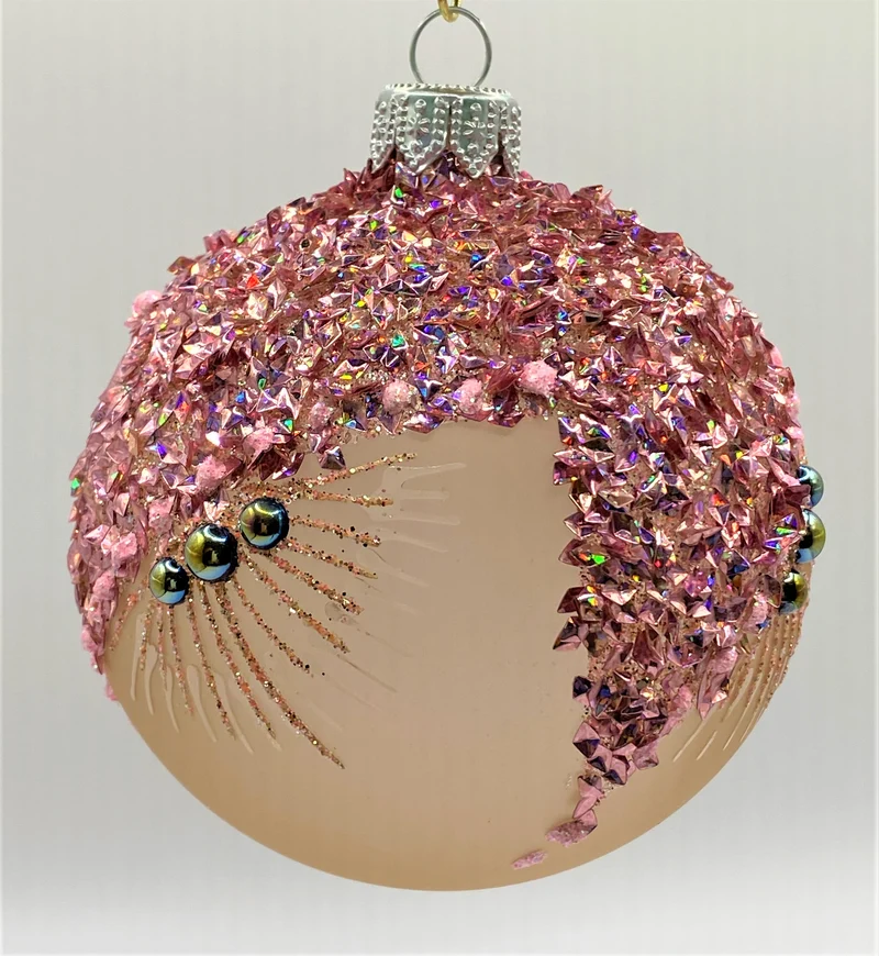 Kugel bräunlich transparent mit rosa Glitzerflocken und petrol Steinen