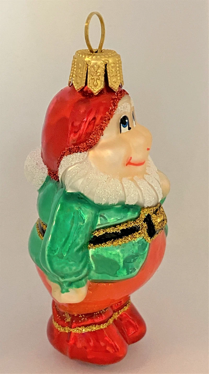 Fröhlicher Zwerg mit grüner Jacke