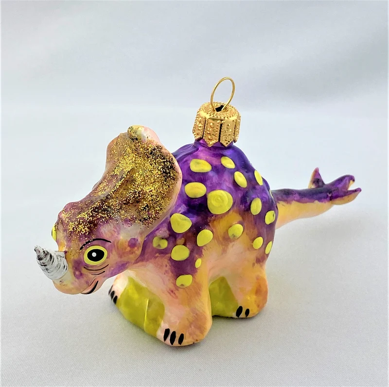 Kleiner Ceratops-Saurier, violett
