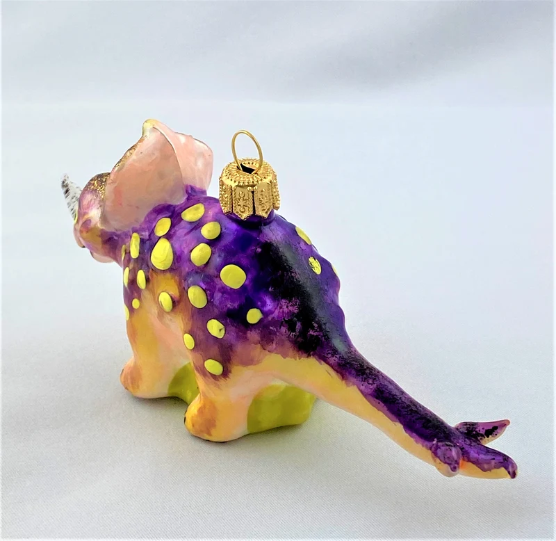 Kleiner Ceratops-Saurier, violett