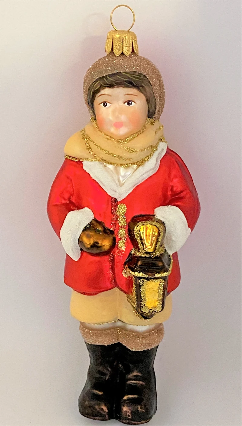 Junge in Biedermeier Wintermantel