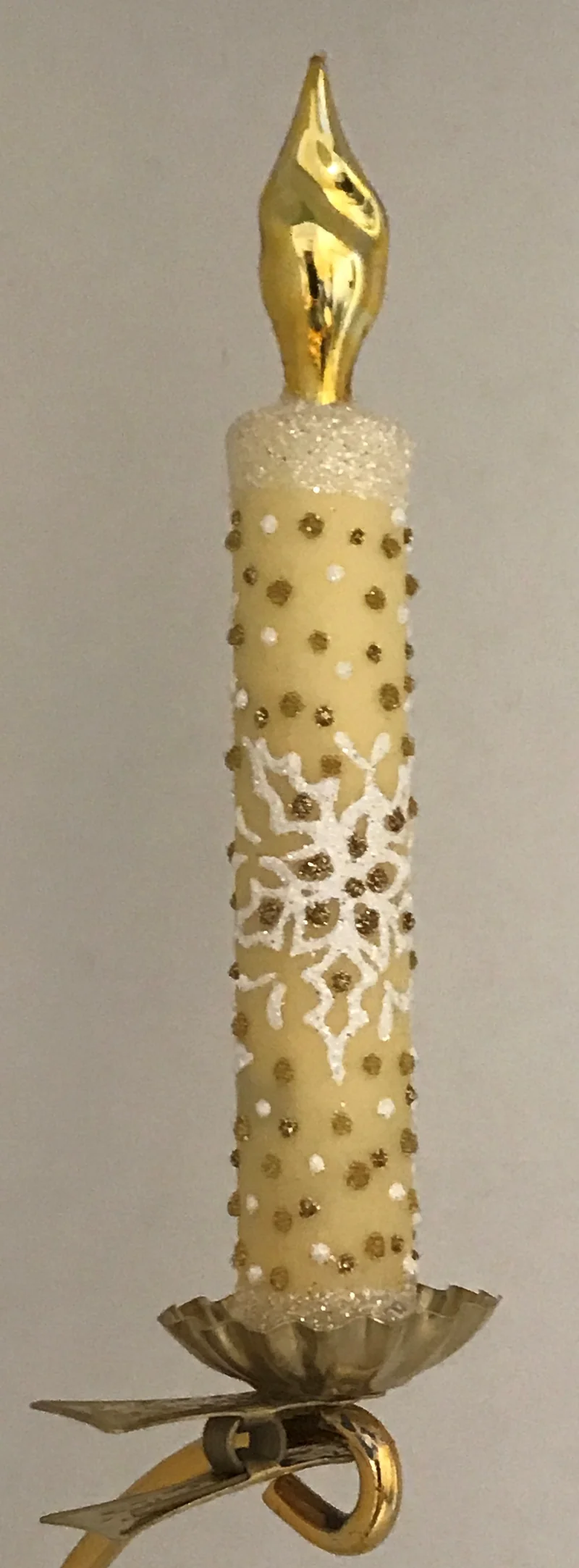 Gelbe Kerze mit weiss/gold Dekor auf Clip