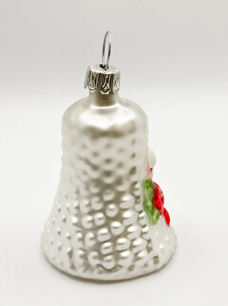 Weisses Weihnachts-Glöckchen mit weißer Taube