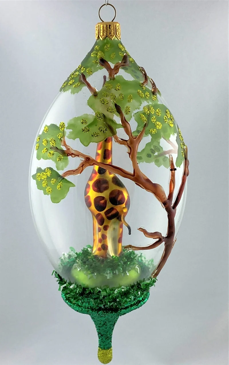 Giraffe in der Savanne