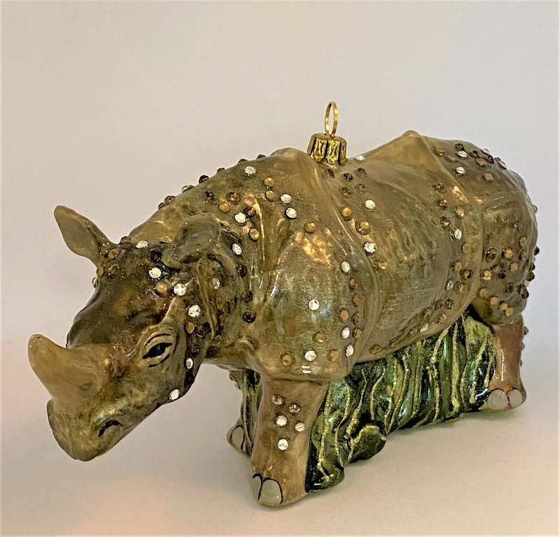 Grosses Glitzer Panzer-Nashorn, KOMOZJA MOSTOWSKI
