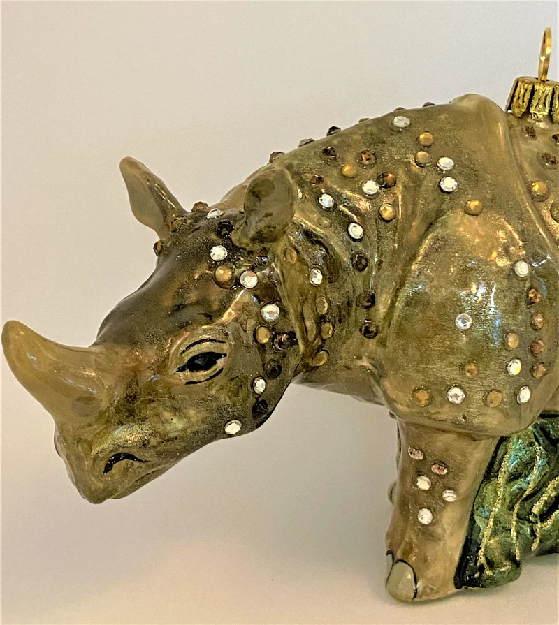 Grosses Glitzer Panzer-Nashorn, KOMOZJA MOSTOWSKI