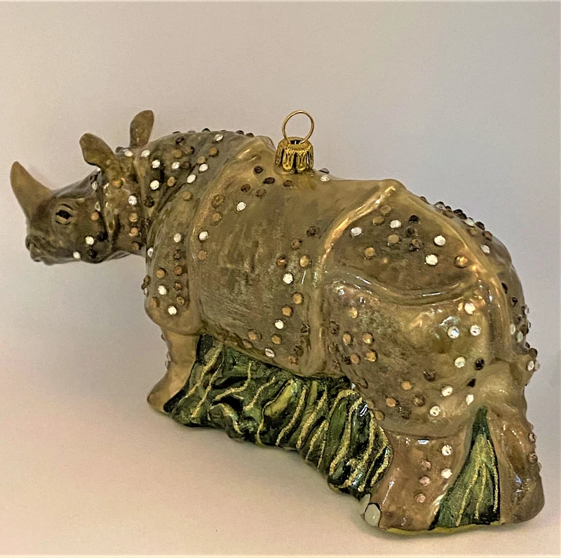 Grosses Glitzer Panzer-Nashorn, KOMOZJA MOSTOWSKI