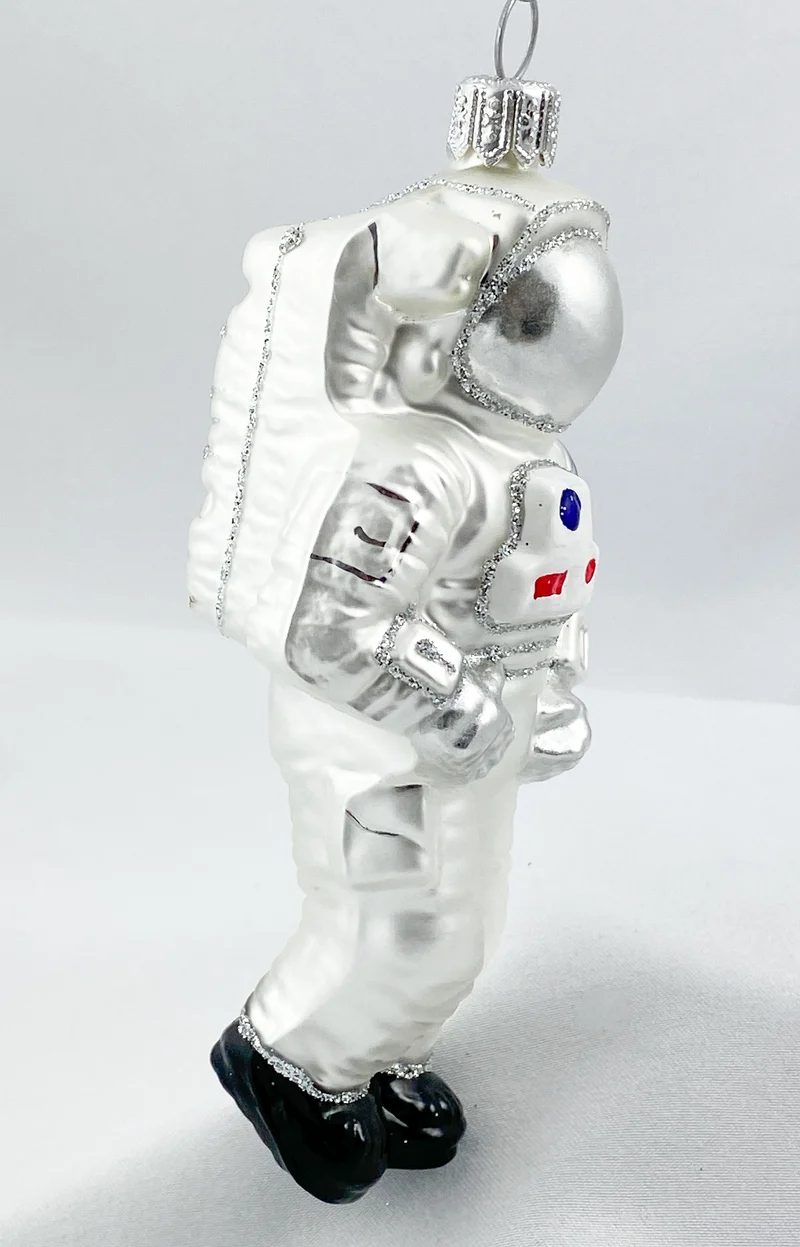 Astronaut im Raumanzug