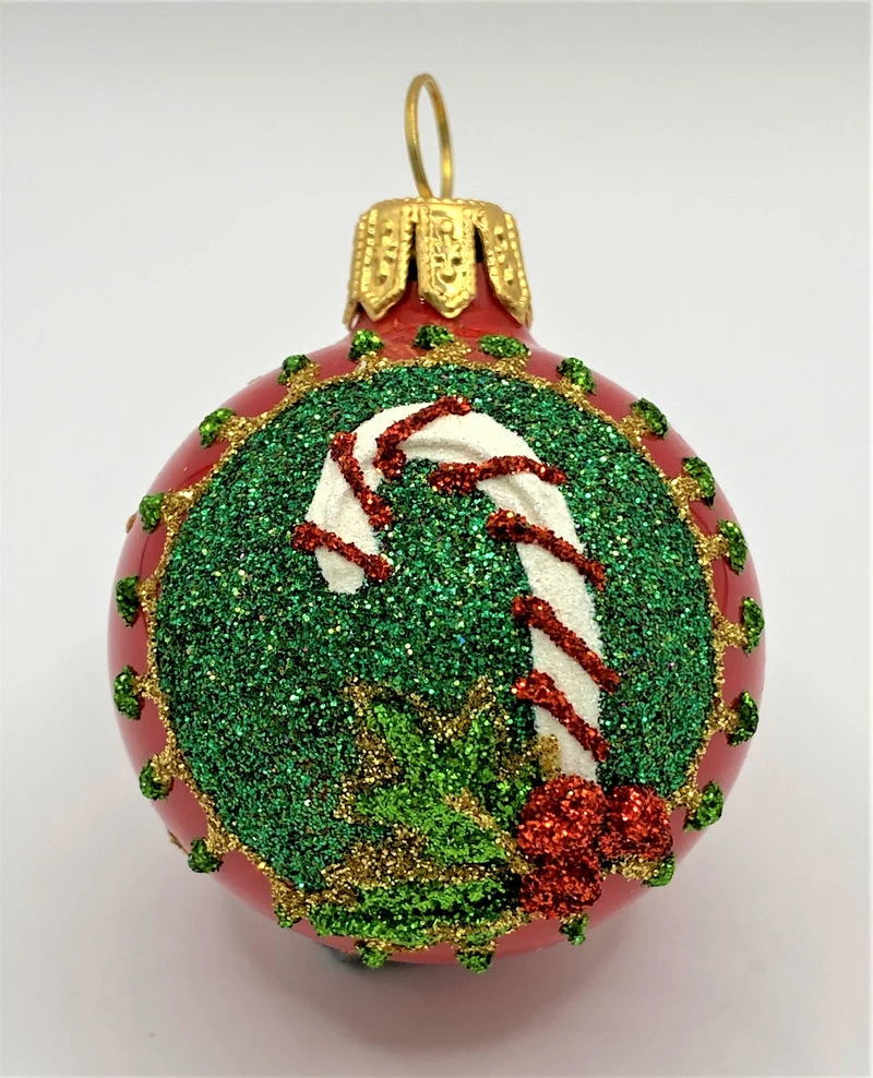 Kleine rote Kugel mit Candy-Cane-Motiv