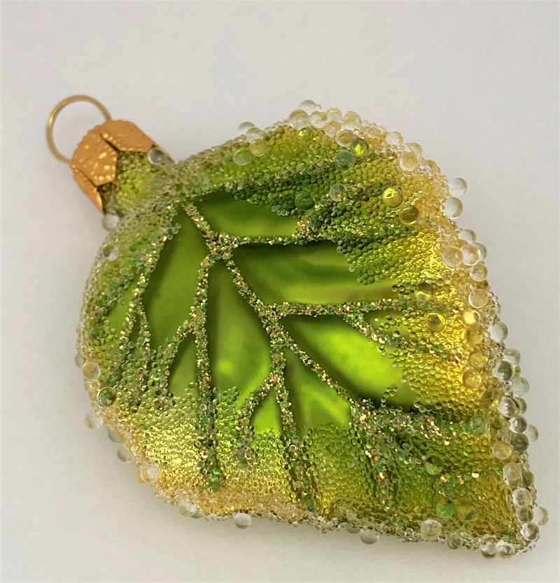 Grünes Birken-Blatt Frost