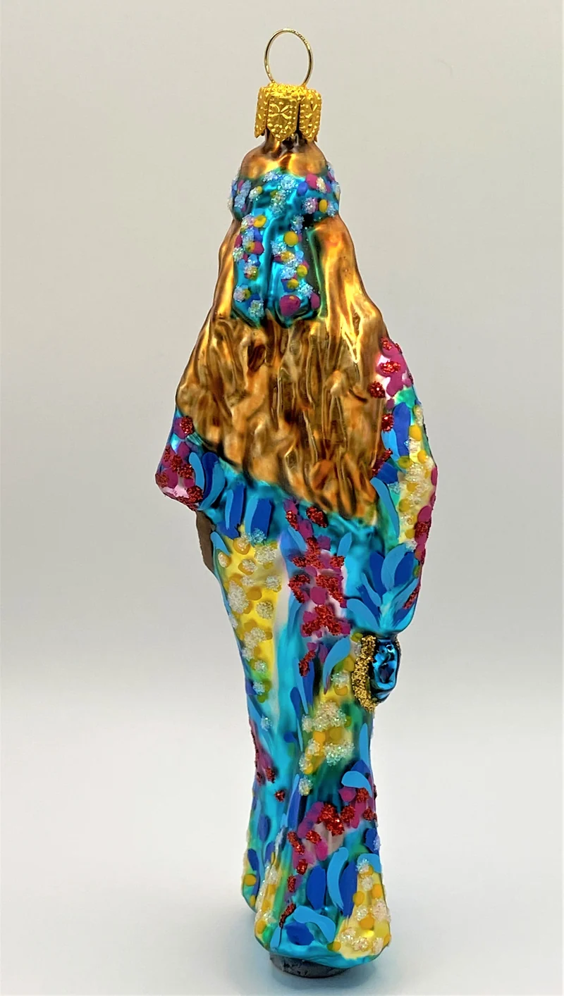 Hippie Frau in Flower Power Look