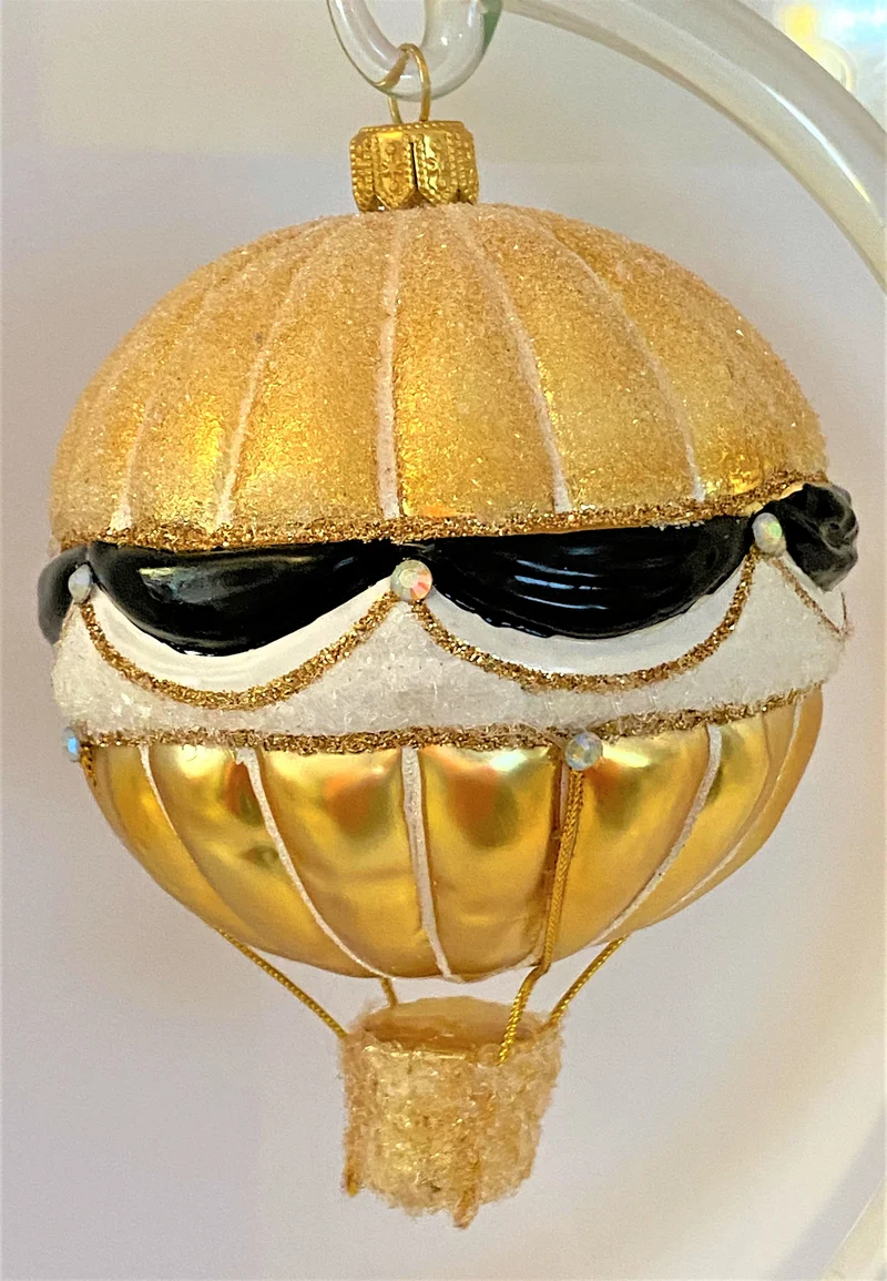 Goldener Heissluftballon, Montgolfier
