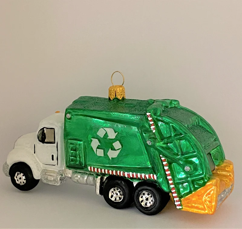 Grüner Recycling-Wagen