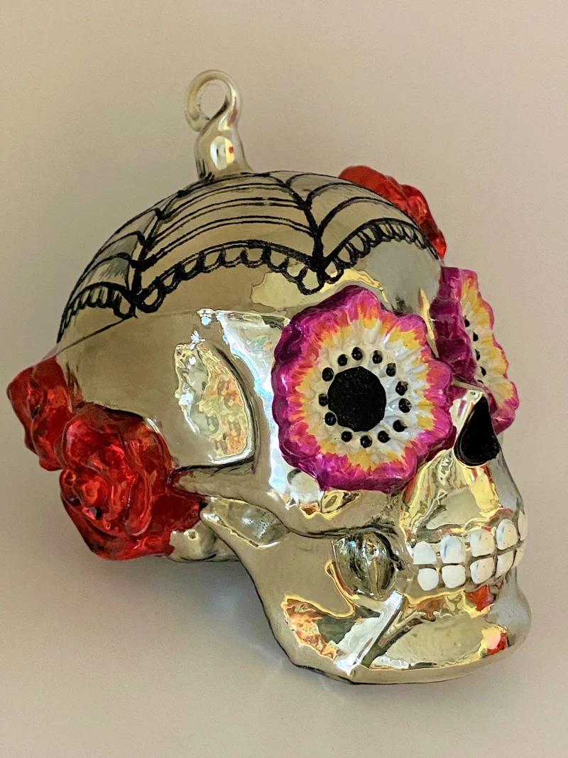 Totenschädel mit geblümten Augen, Mexican Skull, silber, KOMOZJA MOSTOWSKI