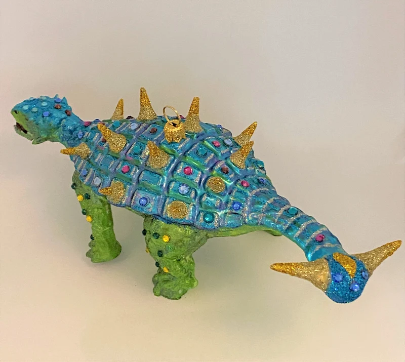 Dino-Saurier, GlitterLab