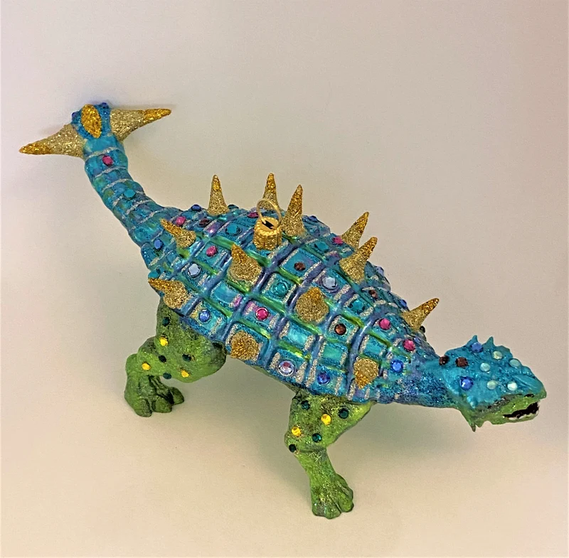 Dino-Saurier, GlitterLab