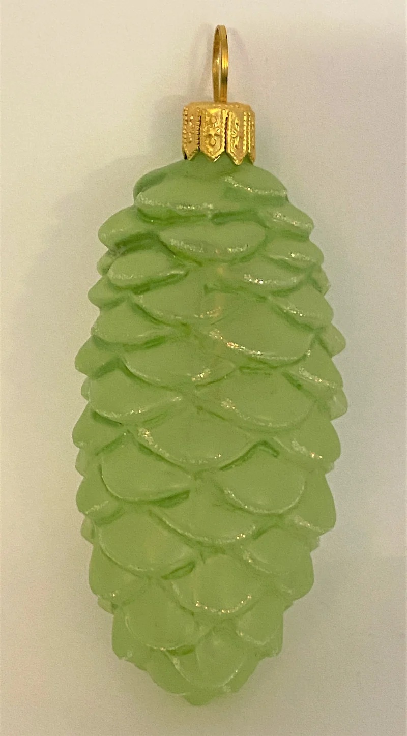 Grüner transparenter Zapfen