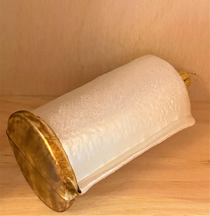 Küchenpapier Rolle in Halterung
