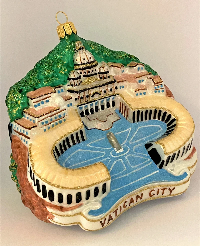 Vatikan mit Peters-Dom und Piazza San Pietro