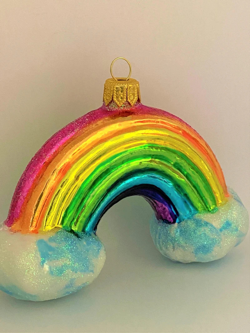 Regenbogen auf Wolken