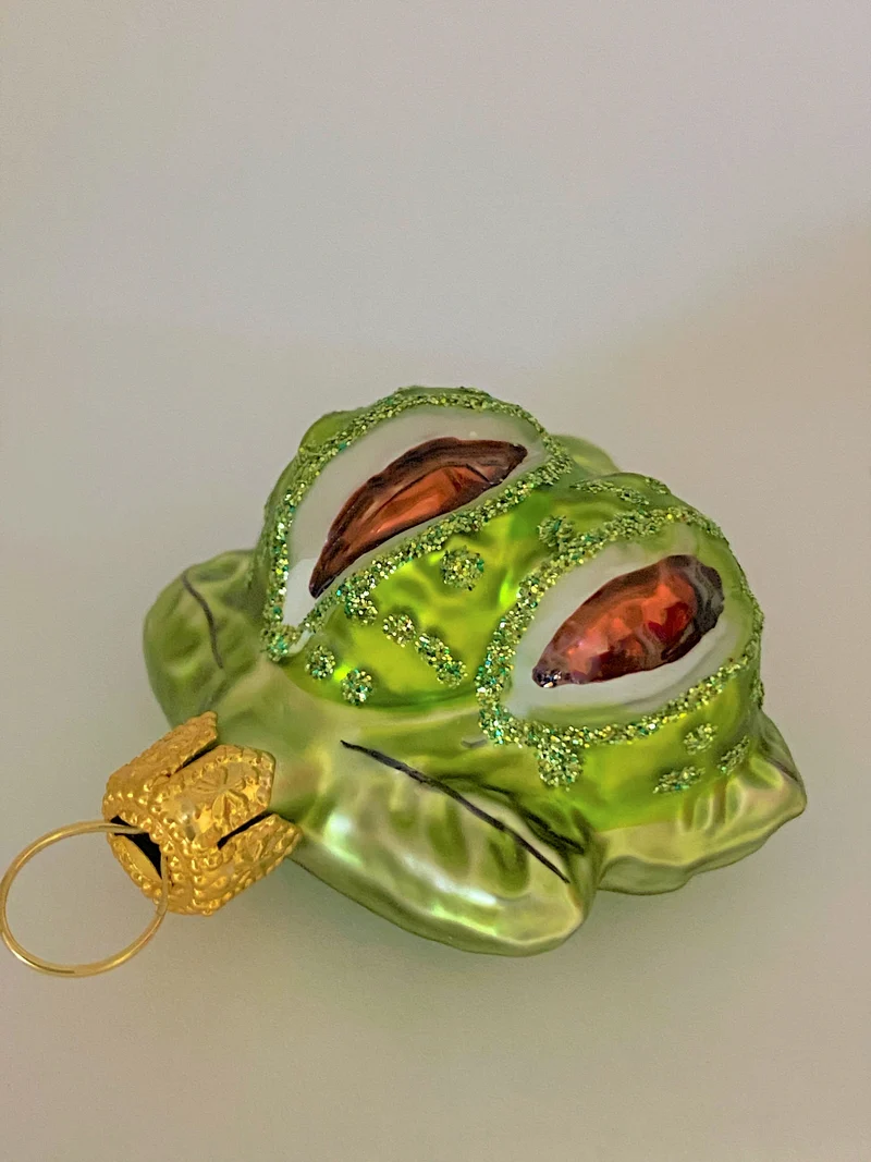 Kastanie auf Blatt