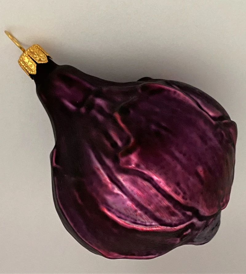 Ganze rote Zwiebel