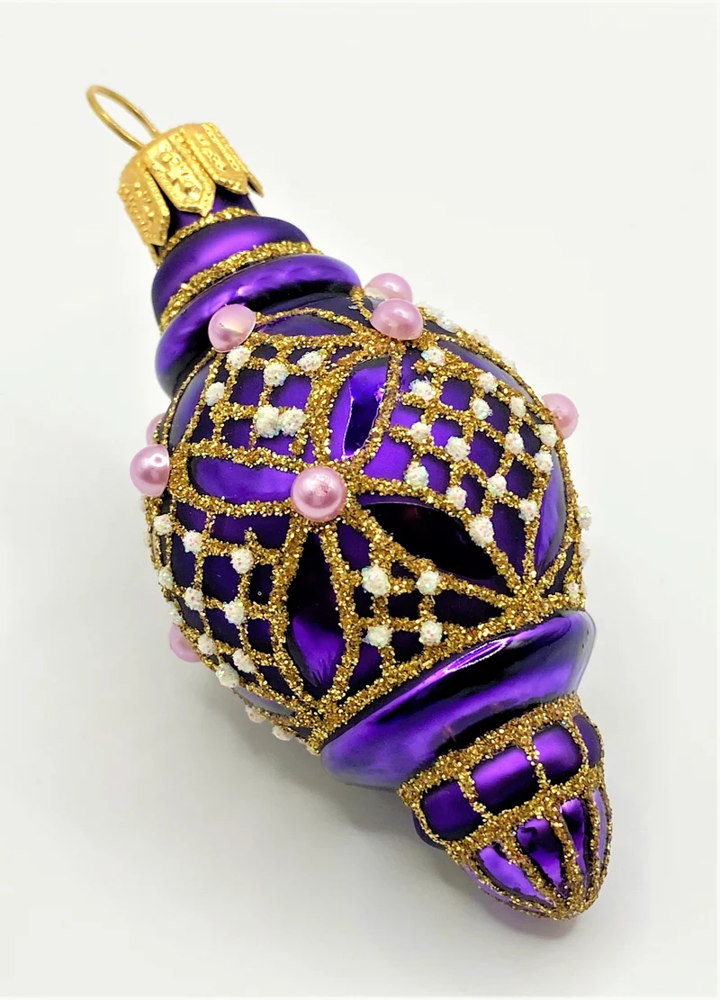 Violettes orientalisches Zapfen-Ornament