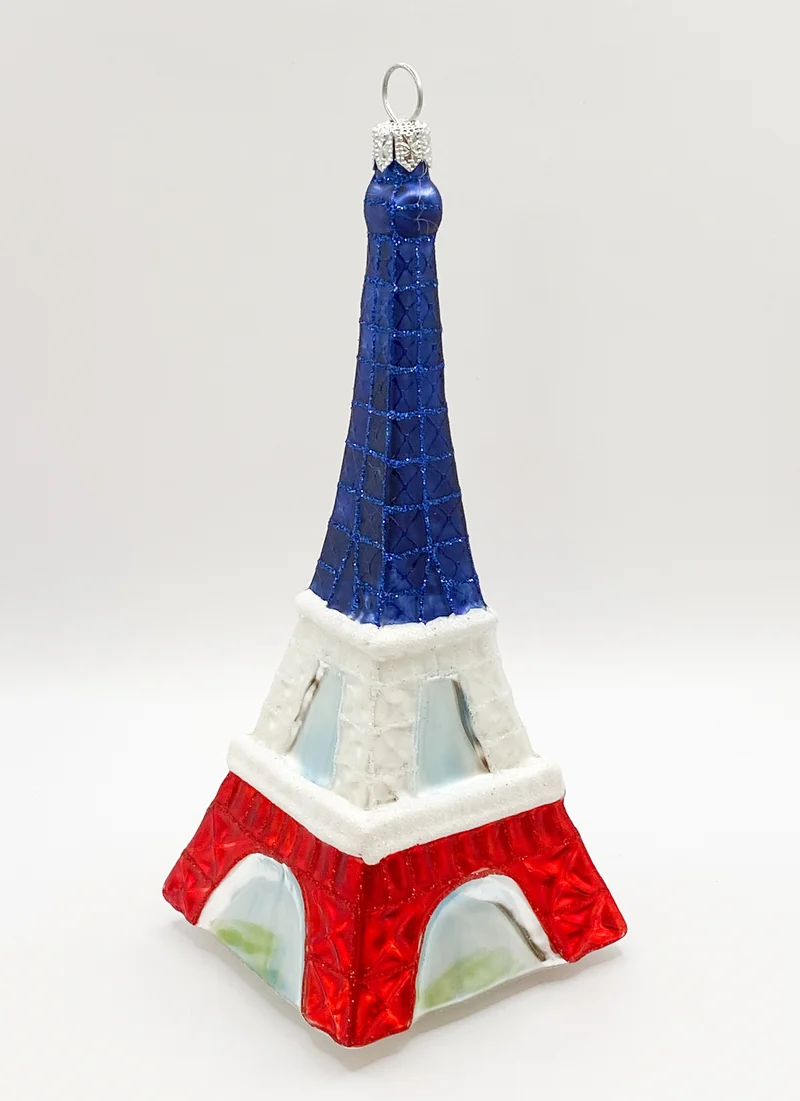 Eiffelturm in den französischen Landesfarben