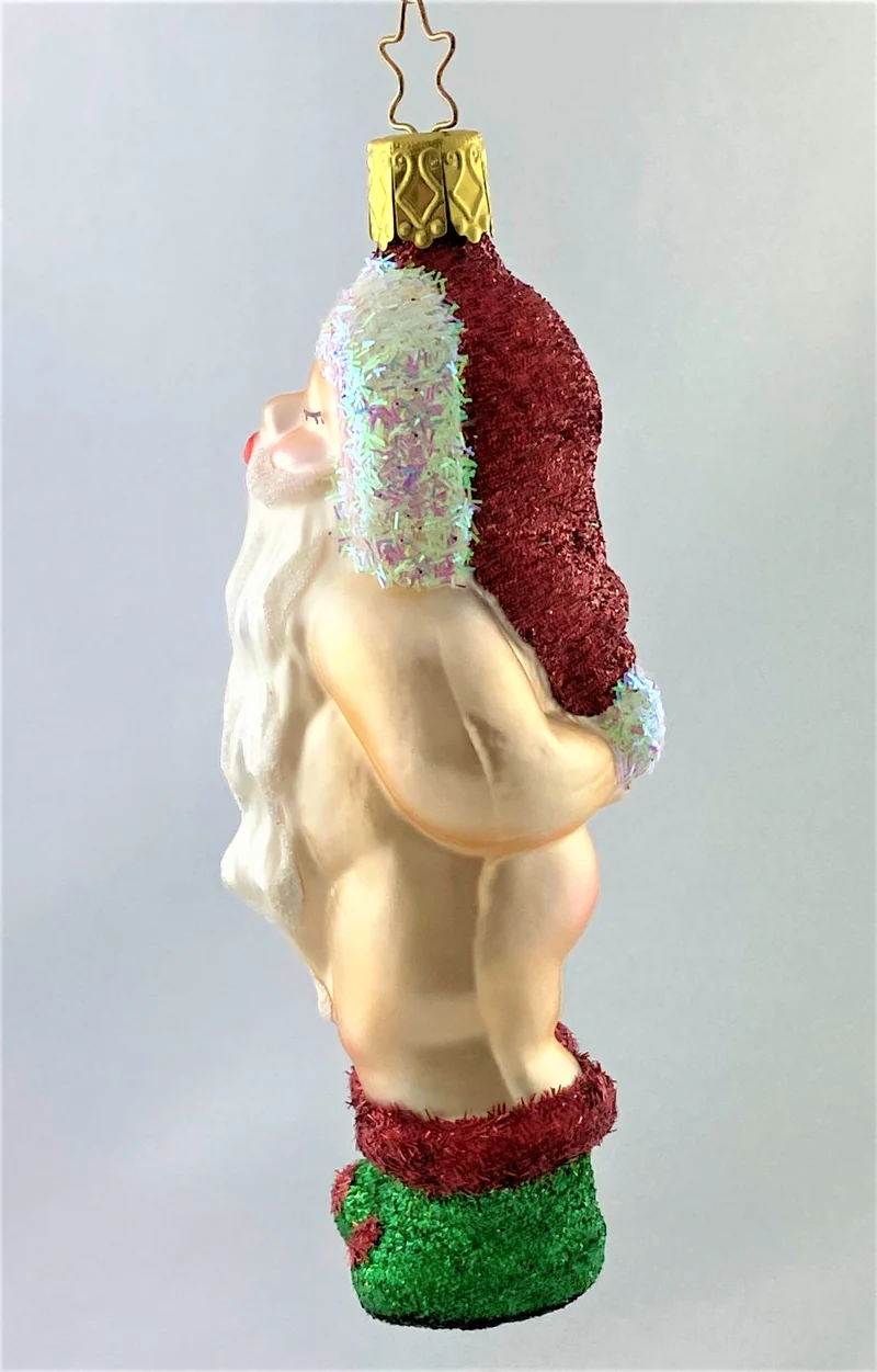Santa Klaus ziemlich leicht bekleidet
