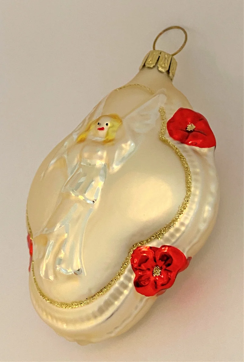Medaillon mit Engel und roten Blüten