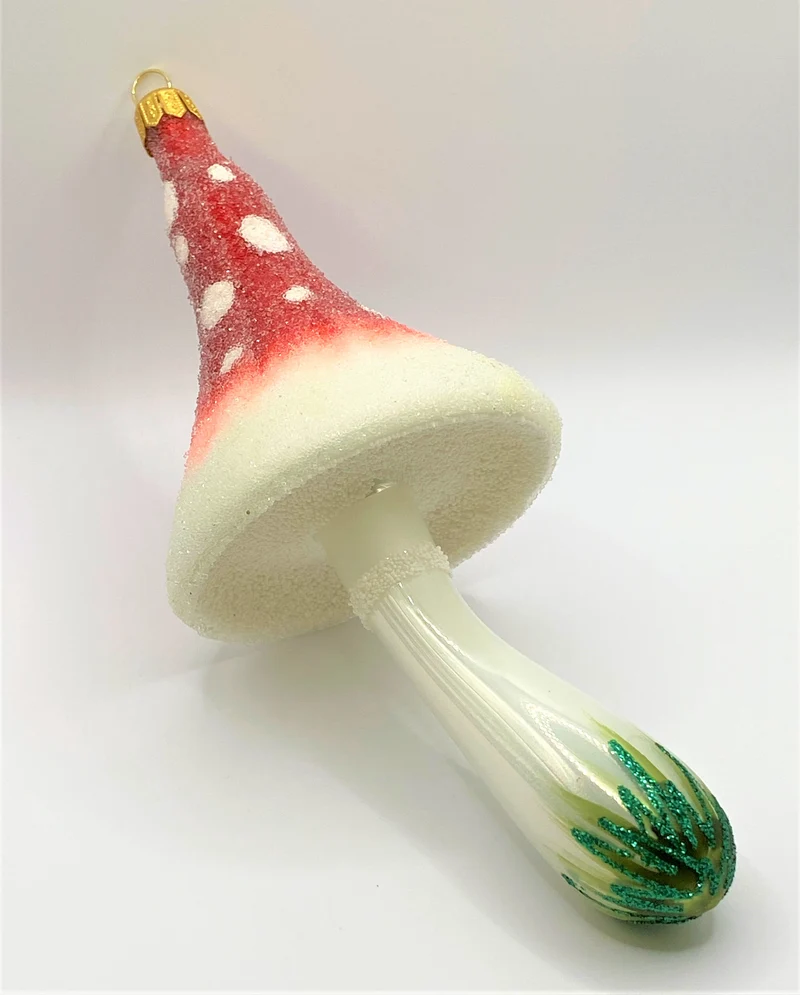 Grosser schmaler Fliegenpilz