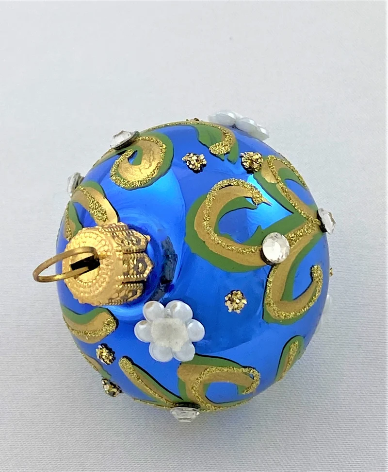 Blaue Zwiebelkugel