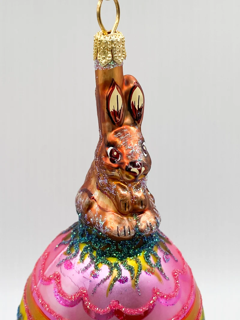 Osterei pink mit Hase