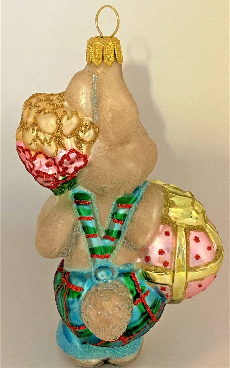 Osterhase bringt den Blumenstrauss