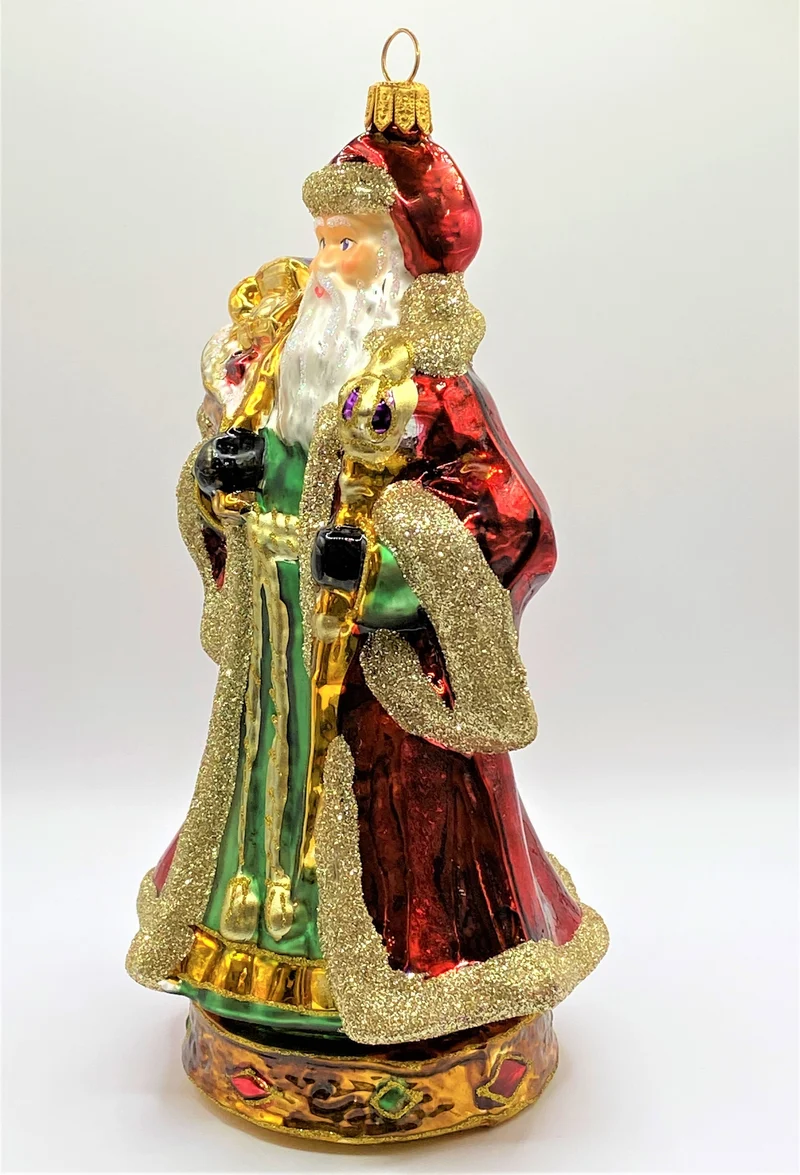 Nikolaus bringt die Geschenke im grossen braunen Sack
