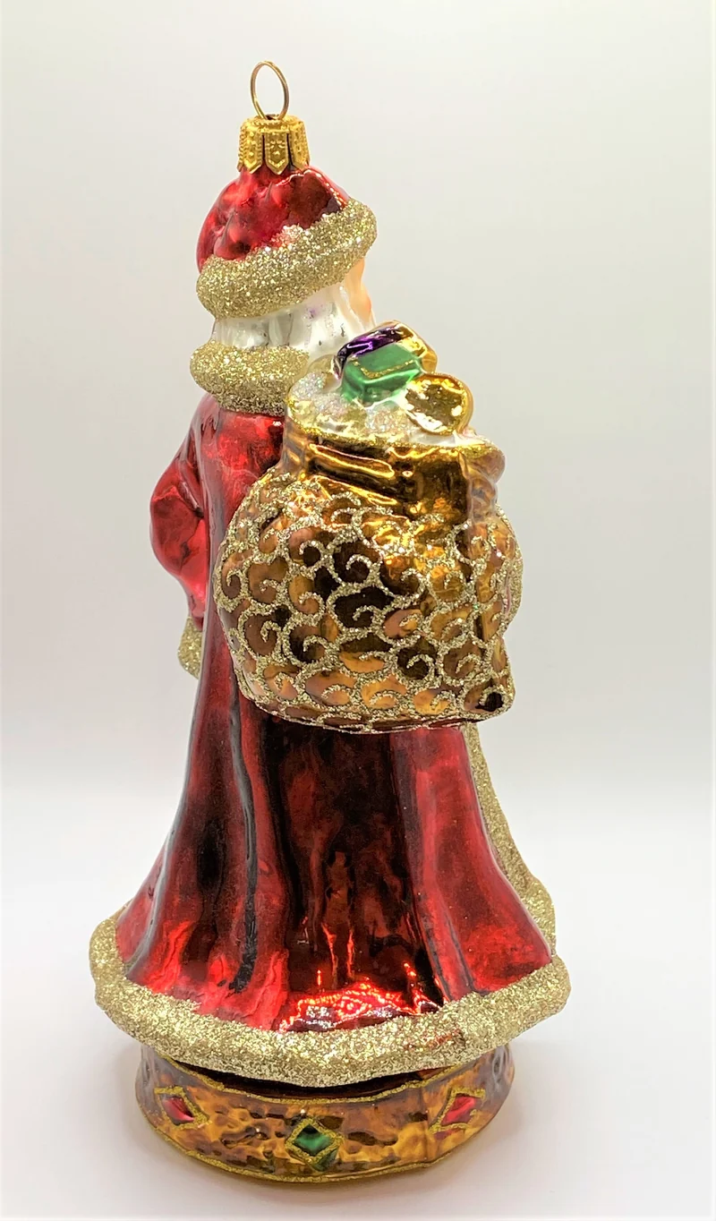 Nikolaus bringt die Geschenke im grossen braunen Sack